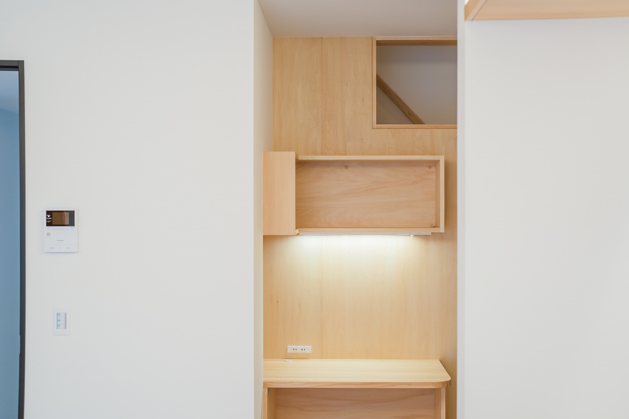 スタディコーナー　造作家具