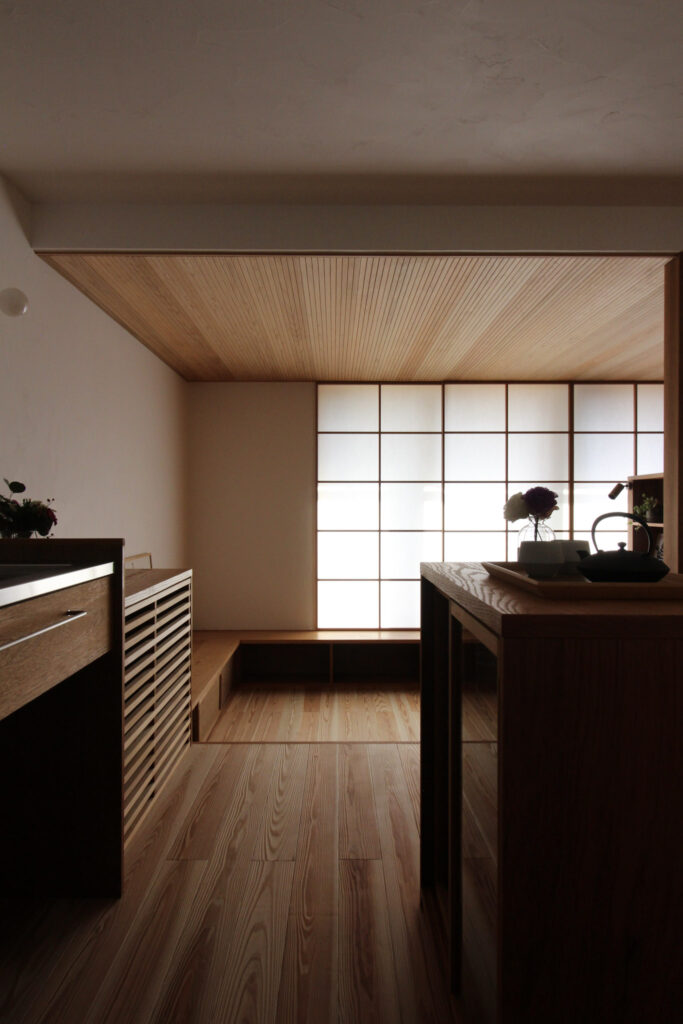 障子 小幅風羽目板 杉床 フローリング 漆喰