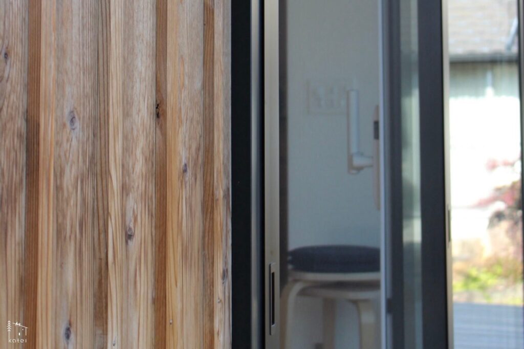 杉板 外壁 経年変化